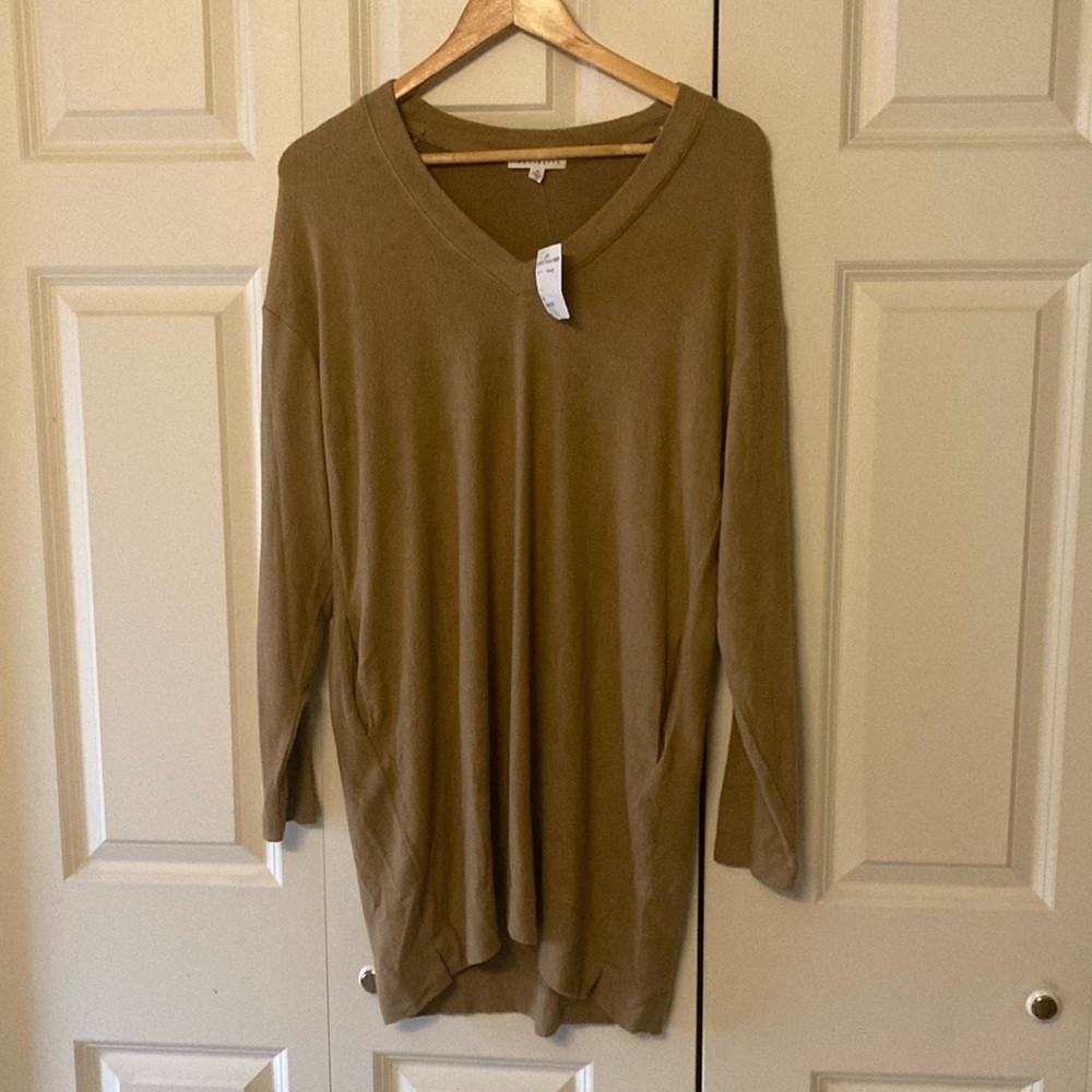NWT Socialite women’s sweater dress long sleeve lightweight knit tan medium